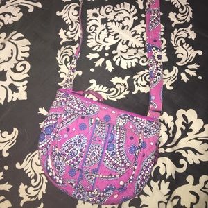 Discontinued Vera Bradley cross body purse